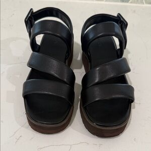 Vince Skylar Leather Wedge Sandal